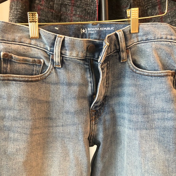 Banana Republic Men's Slim Jeans in Light Blue - Picture 2 of 5